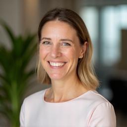Portret Saskia van Dam